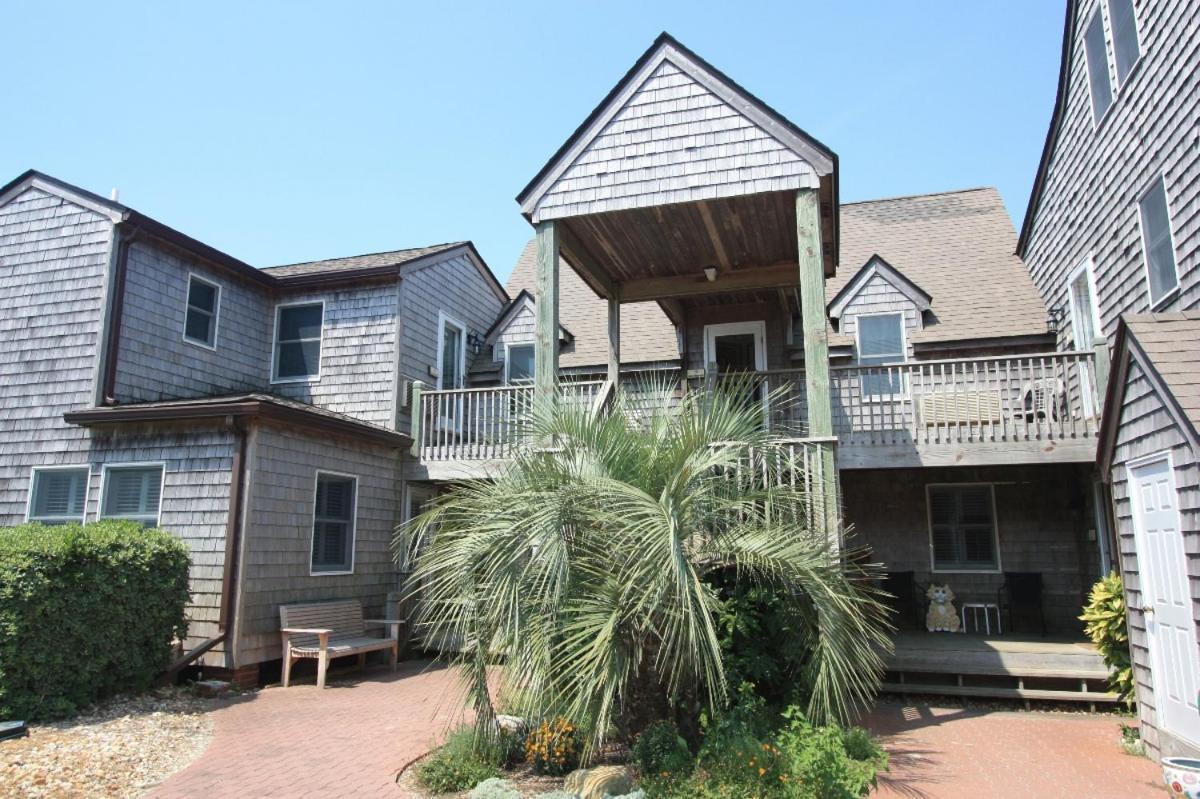 Courtyard Villas On Silver Lake Ocracoke Exterior photo